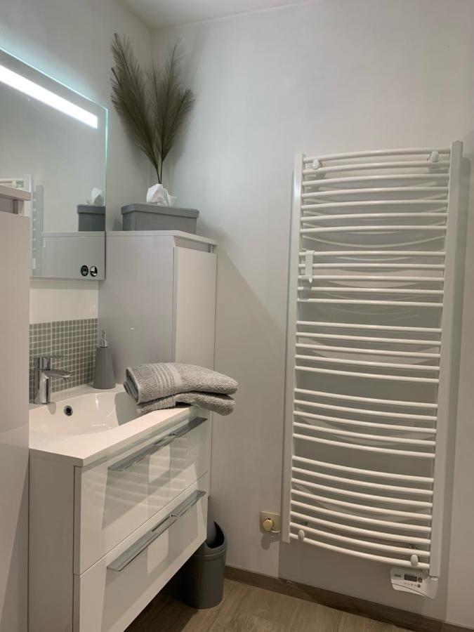 Au Petit Nid Froissart Bed & Breakfast Chimay Ngoại thất bức ảnh