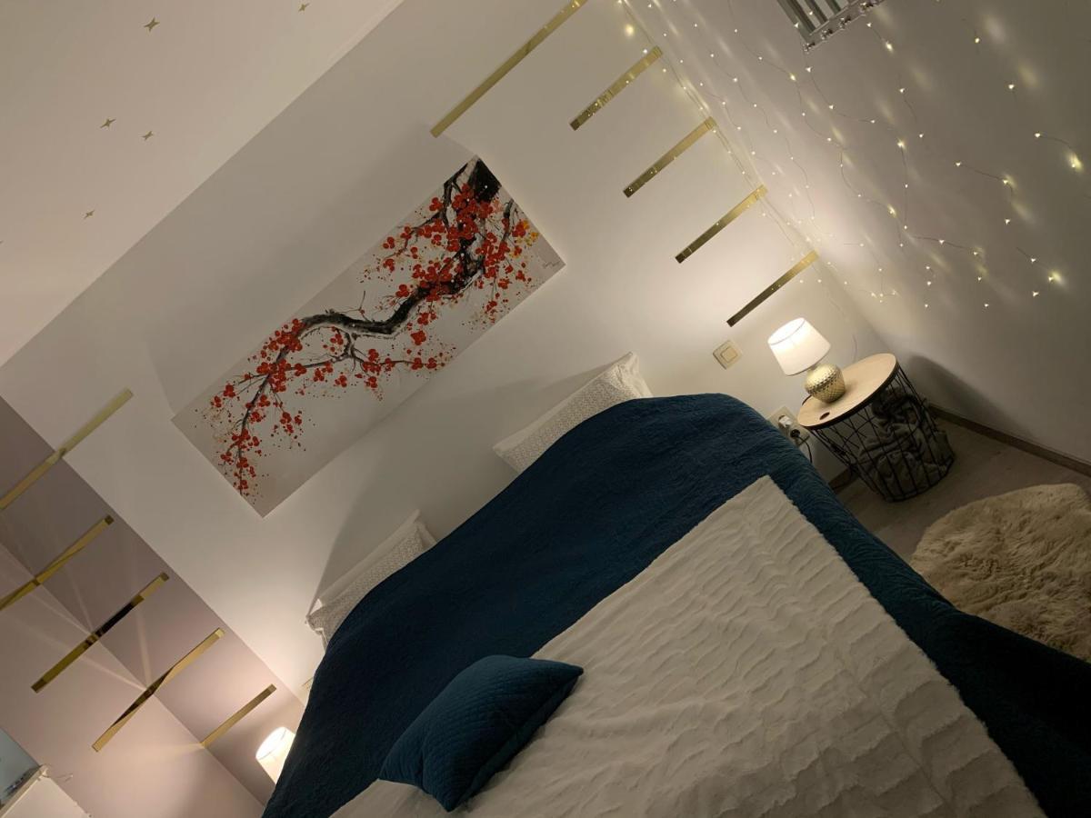 Au Petit Nid Froissart Bed & Breakfast Chimay Ngoại thất bức ảnh