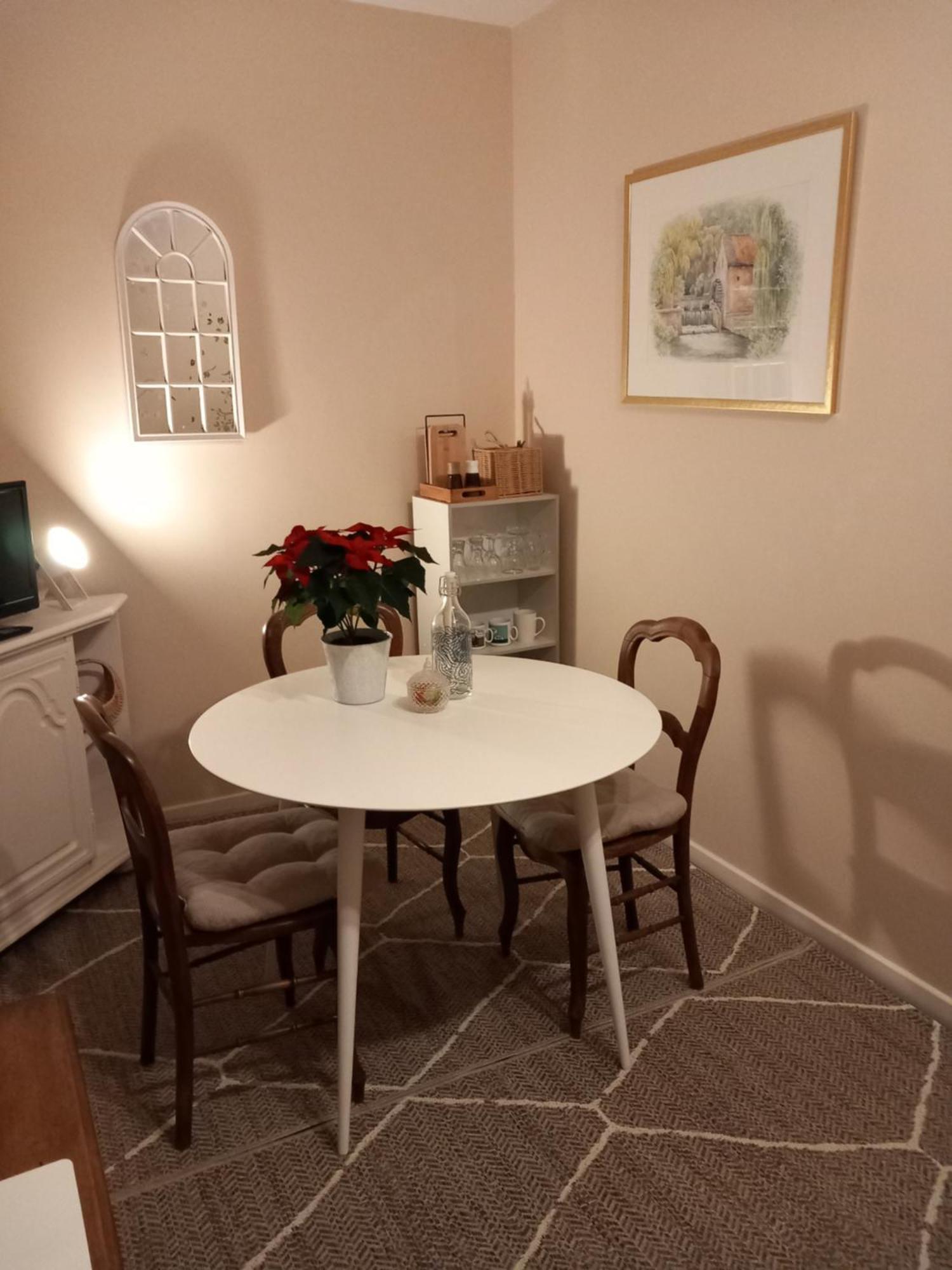 Au Petit Nid Froissart Bed & Breakfast Chimay Ngoại thất bức ảnh